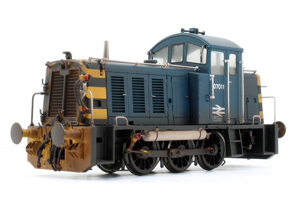 Heljan 2918 BR Class 07 Blue With Wasp Stripes Weathered 07011